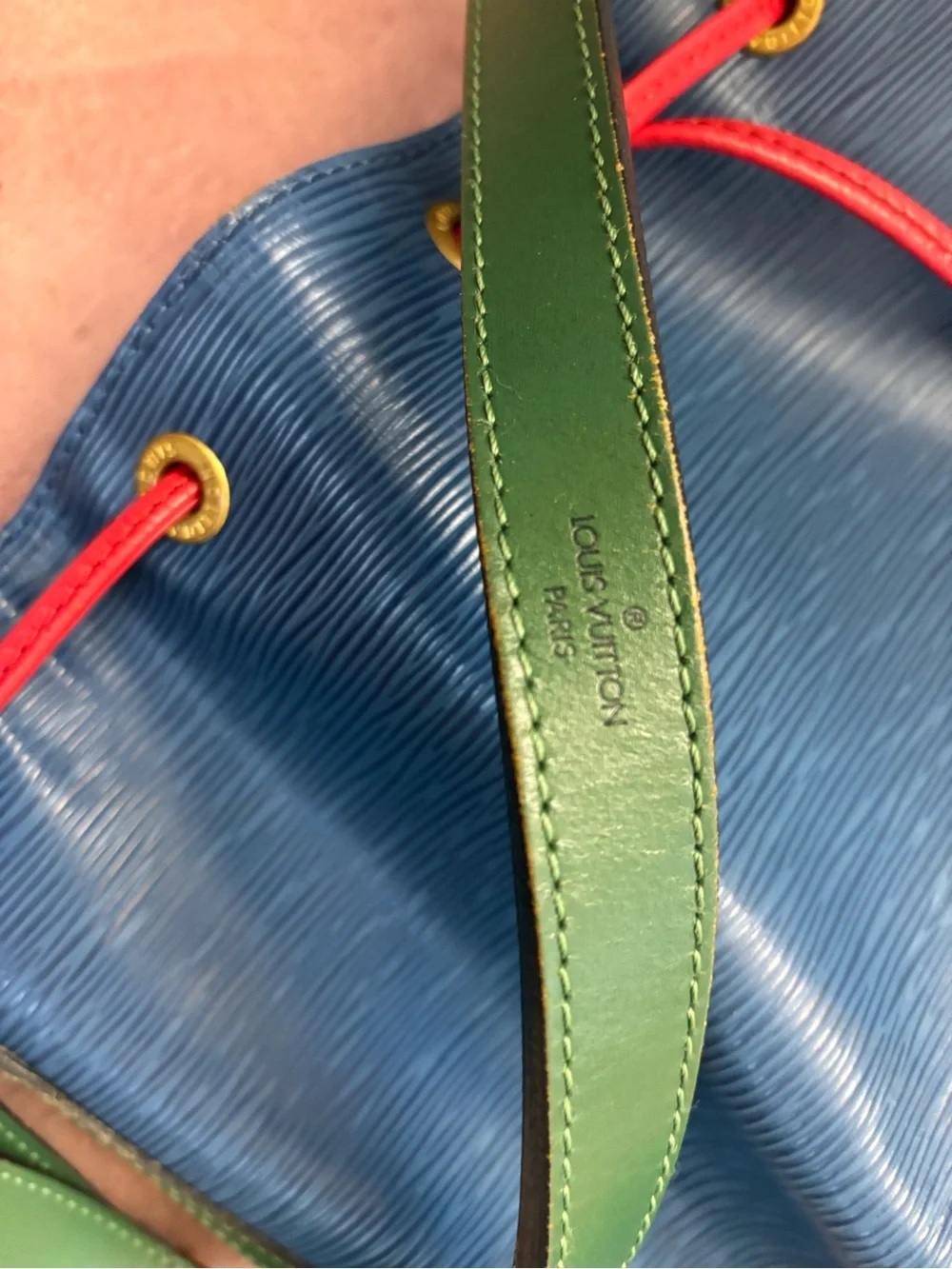 Authentic Louis Vuitton Epi Noé Bucket Bag Blue/Red/Green Leather with COA
